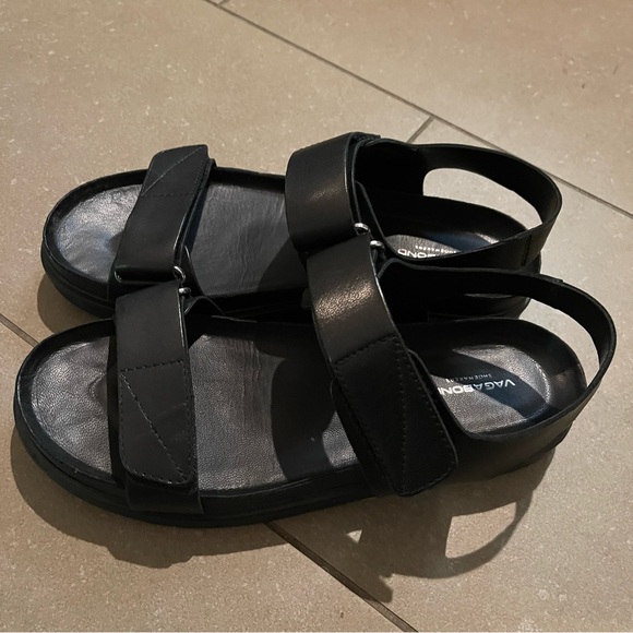 Vagabond Black Leather Minimal Flat Sandals - Picture 3 of 7